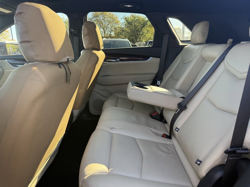 2018 Cadillac XT5 Luxury photo 12