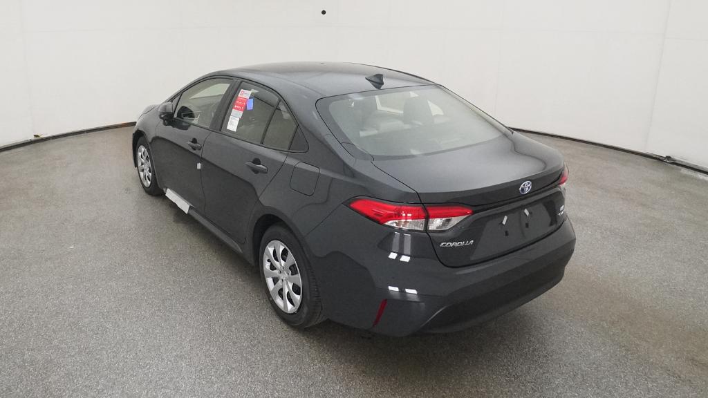2025 Toyota Corolla Hybrid LE photo 13