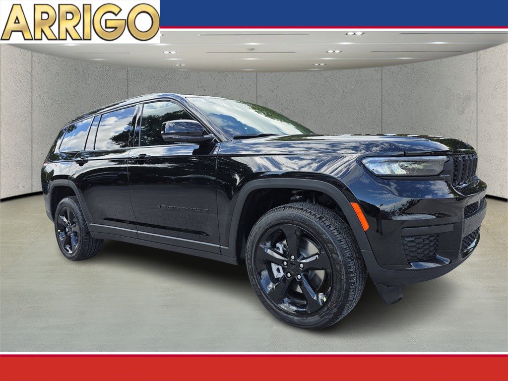 2025 Jeep Grand Cherokee L Altitude's photo
