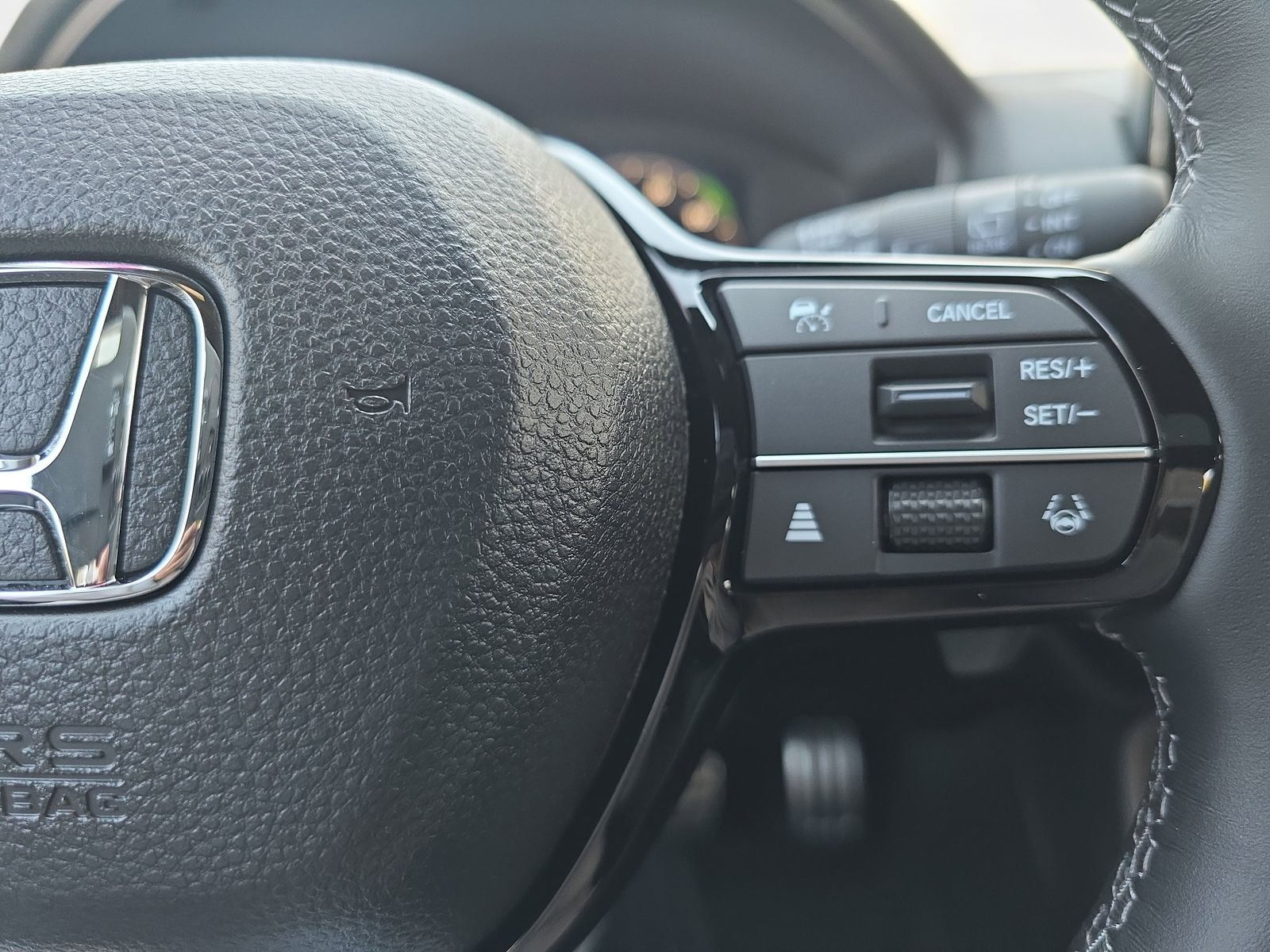 2026 Honda Civic Hatchback Hybrid Sport Touring photo 17