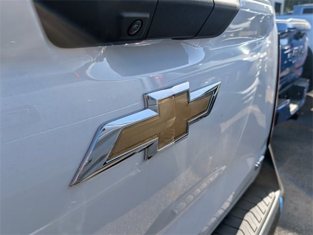 2025 Chevrolet Silverado EV Work Truck photo 5