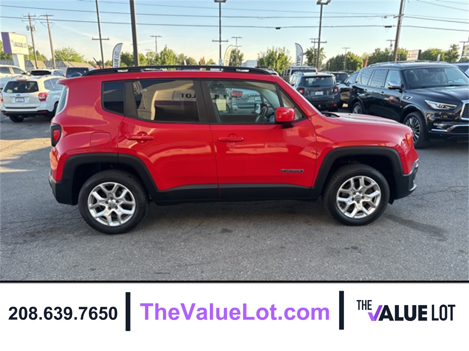 2015 Jeep Renegade Latitude photo 2