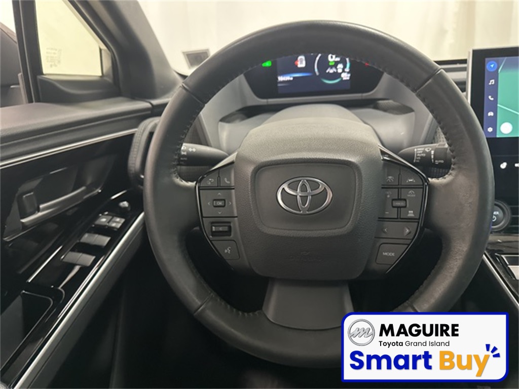 2023 Toyota bZ4X XLE photo 4