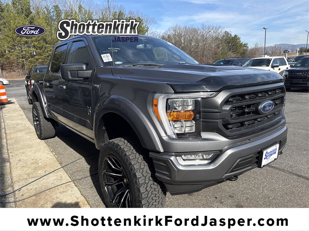 2023 Ford F-150 XLT's photo