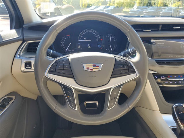 2018 Cadillac XT5 Luxury photo 10