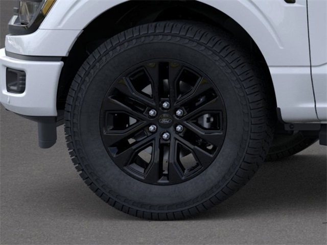 2025 Ford F-150 XLT photo 17