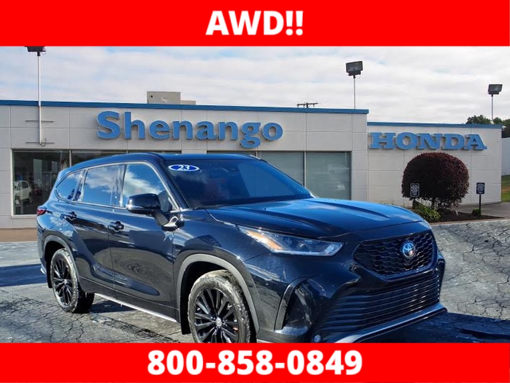 2023 Toyota Highlander XSE's photo