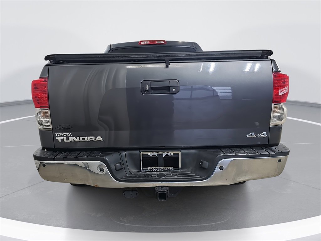 2012 Toyota Tundra CrewMax photo 3