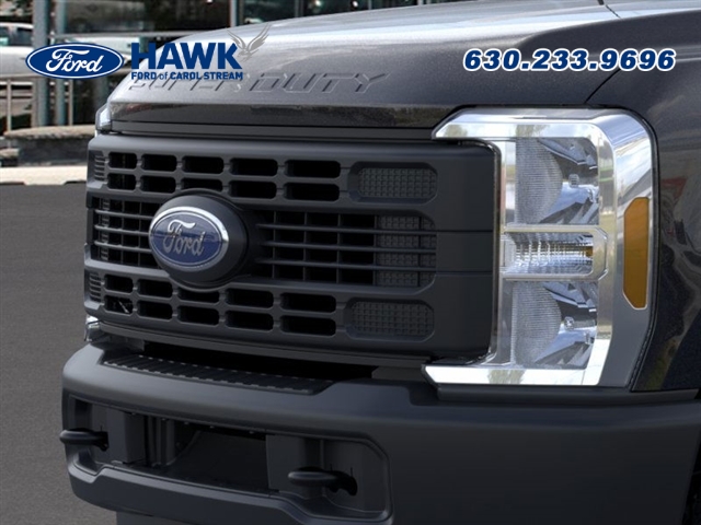 2025 FORD F-250 - Image 17