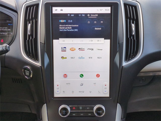 2023 Ford Edge SEL photo 16