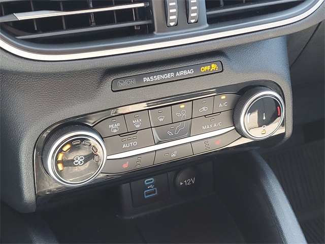 2022 Ford Escape SE photo 22