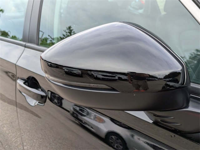 2023 Honda Civic Touring photo 12