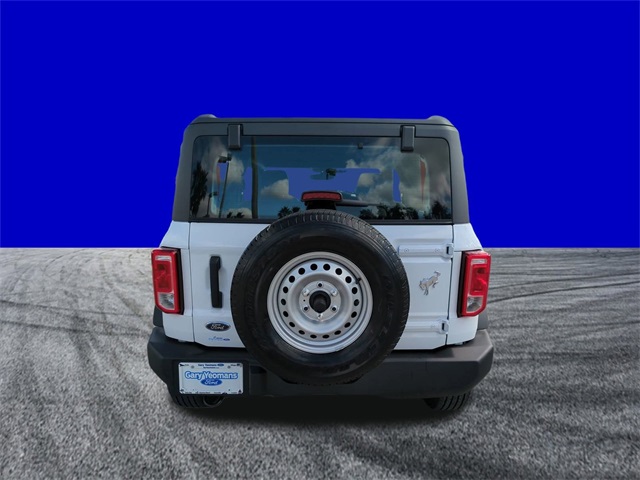 2025 Ford Bronco Base photo 4