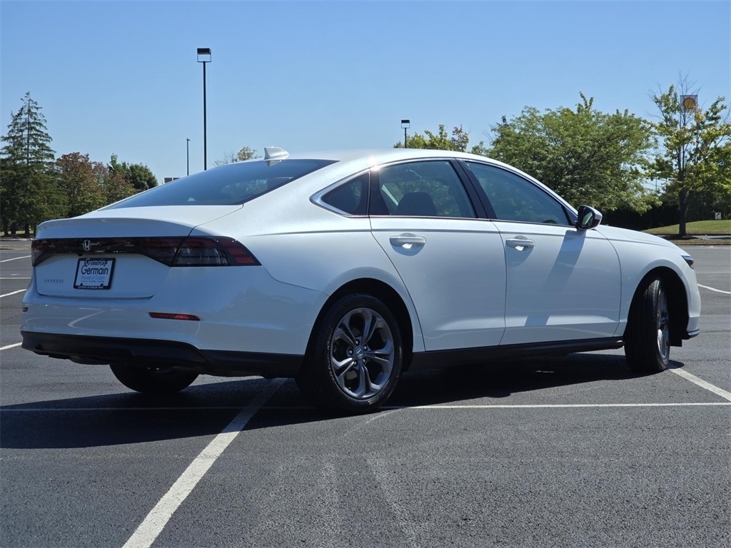 2024 Honda Accord EX photo 17