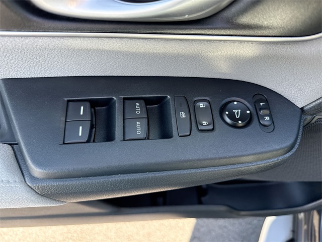 2019 Honda CR-V EX photo 10