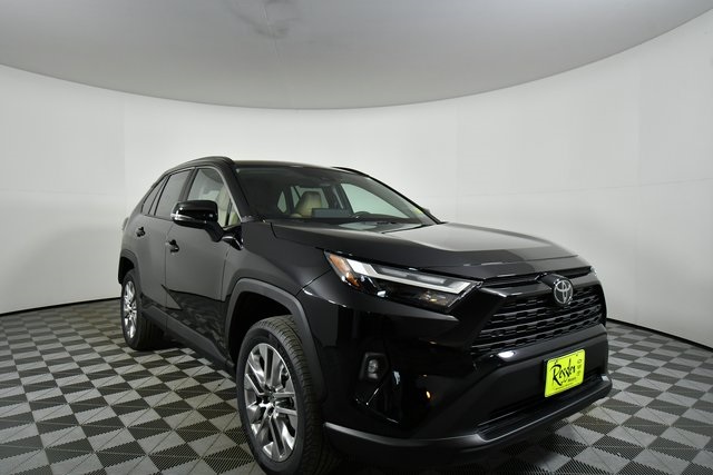 2025 Toyota RAV4 XLE Premium photo 4
