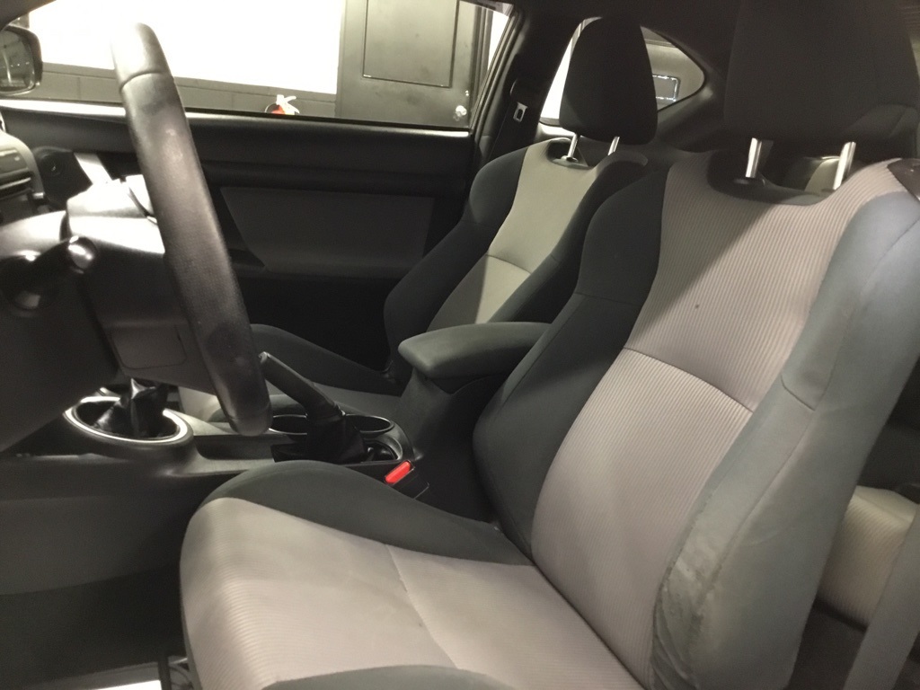 2015 Scion tC Base photo 21