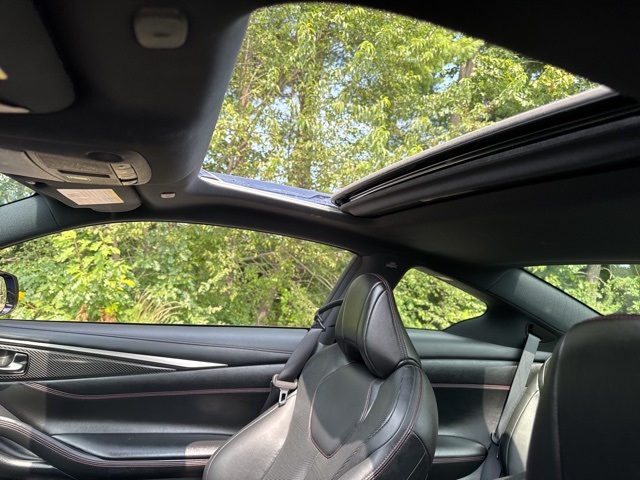 2022 Infiniti Q60 Red Sport 400 photo 10