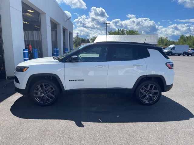 2025 Jeep Compass Limited photo 3