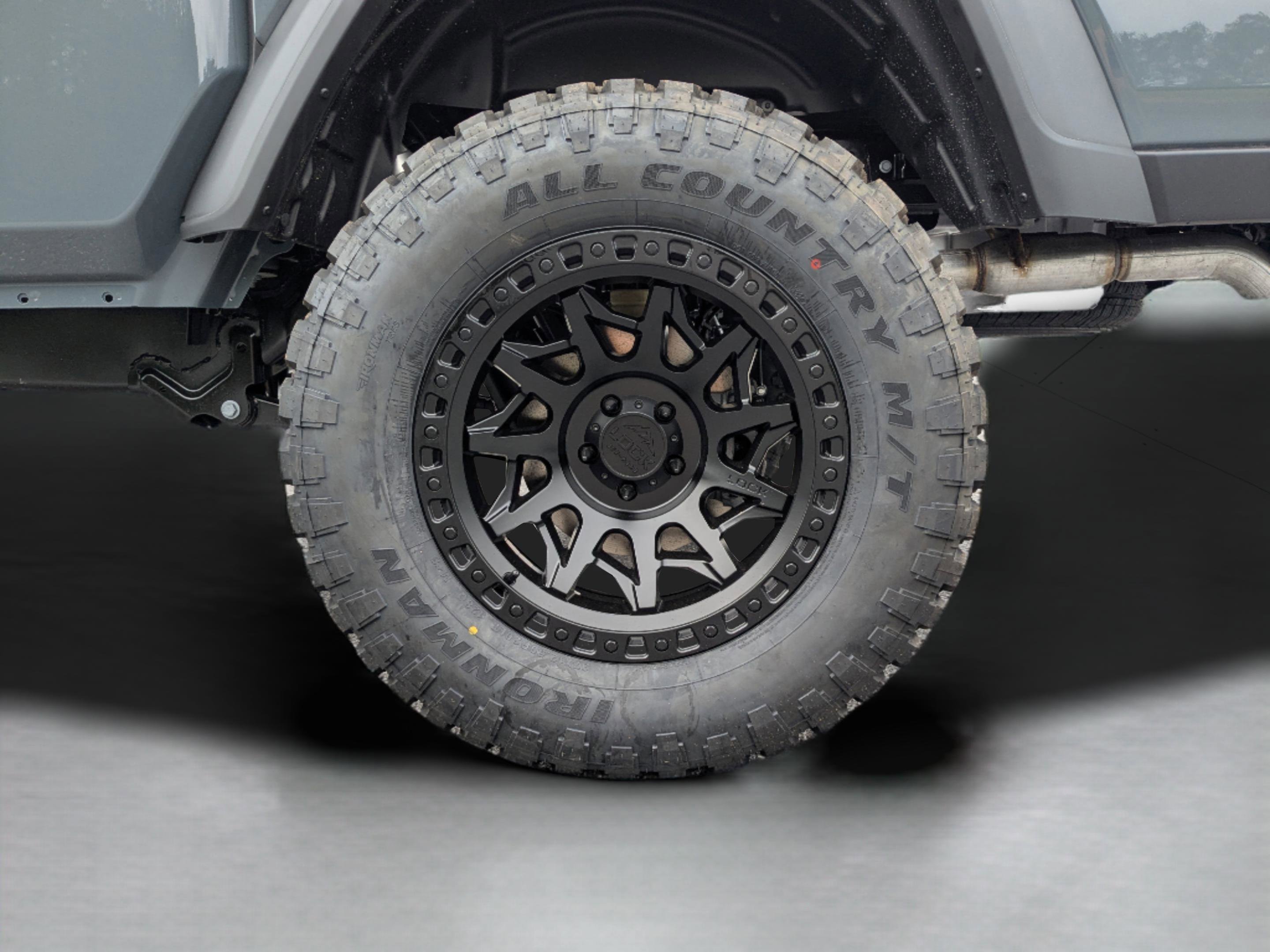 2025 Jeep Gladiator Sport S photo 45