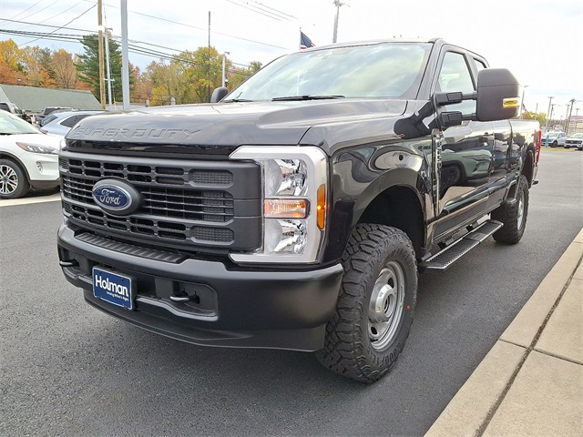 2026 Ford F-250 XL photo 2