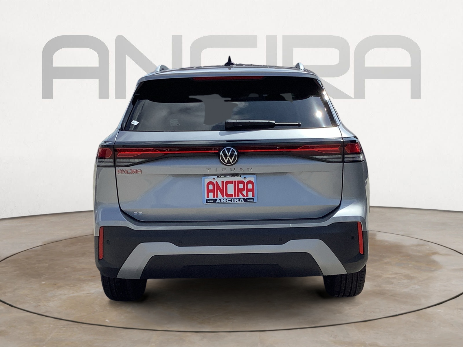 2025 Volkswagen Tiguan SE photo 5