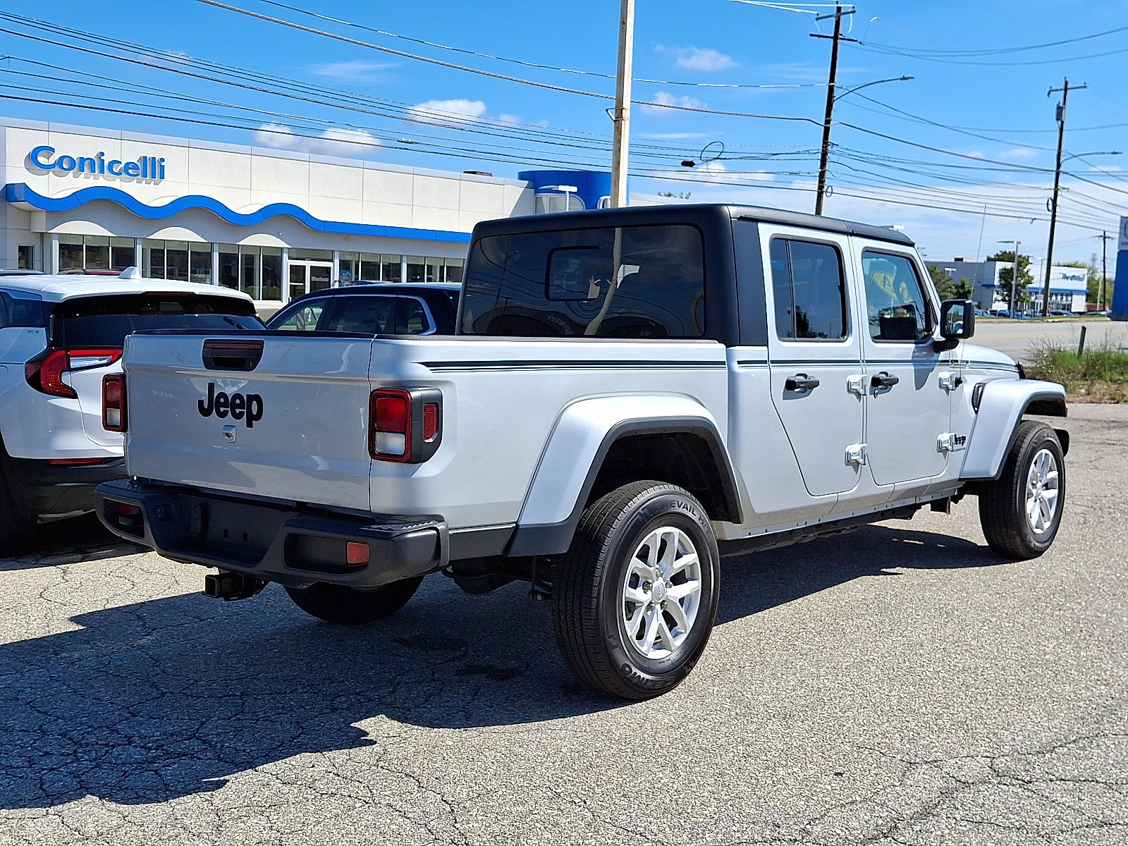2023 Jeep Gladiator Sport S photo 4