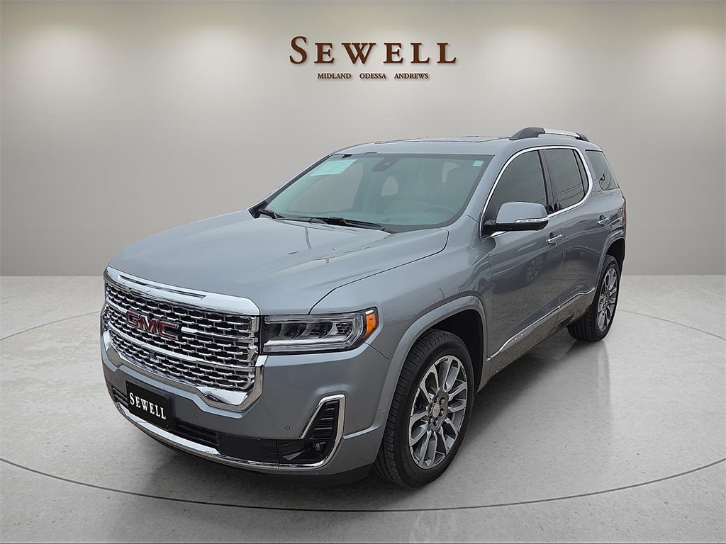 2023 GMC Acadia Denali's photo