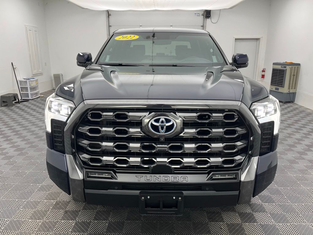 2022 Toyota Tundra Platinum photo 7