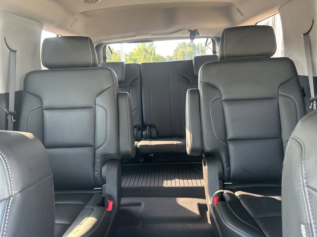 2019 Chevrolet Tahoe LT photo 17