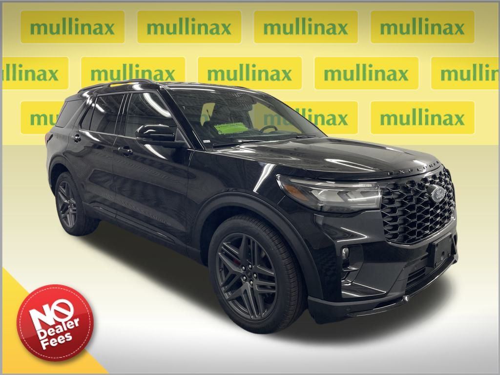 2025 Ford Explorer ST's photo