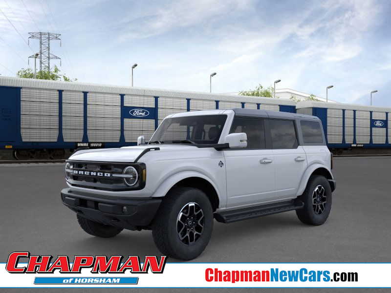2025 Ford Bronco 4-Door Outer Banks's photo