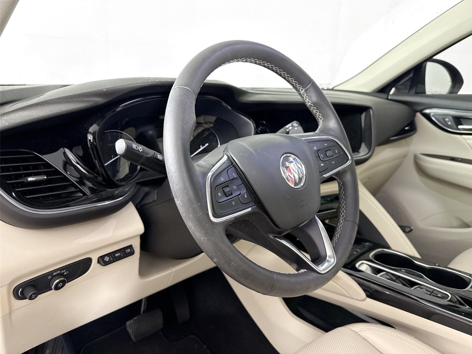 2021 Buick Envision Essence photo 10