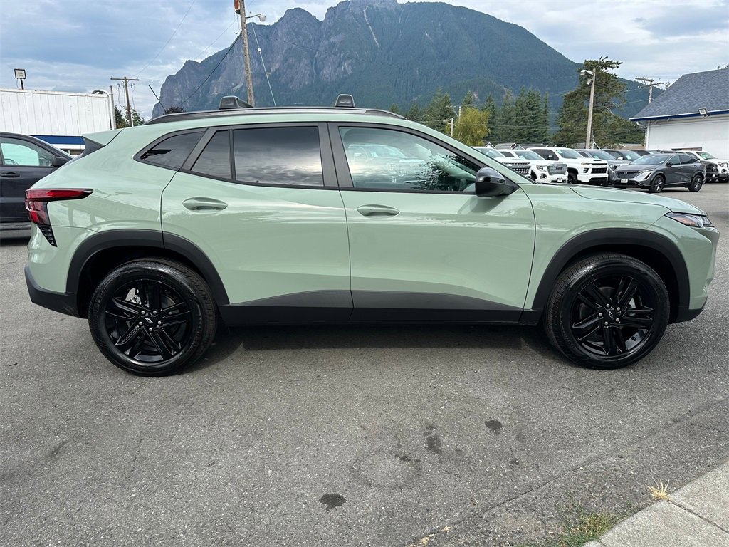 2025 Chevrolet Trax ACTIV photo 4