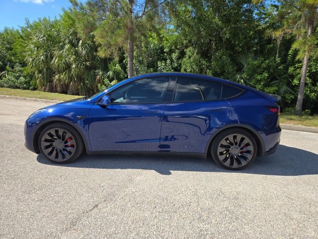 Used 2023 Tesla Model Y Performance with VIN 7SAYGDEF8PF977954 for sale in Sarasota, FL