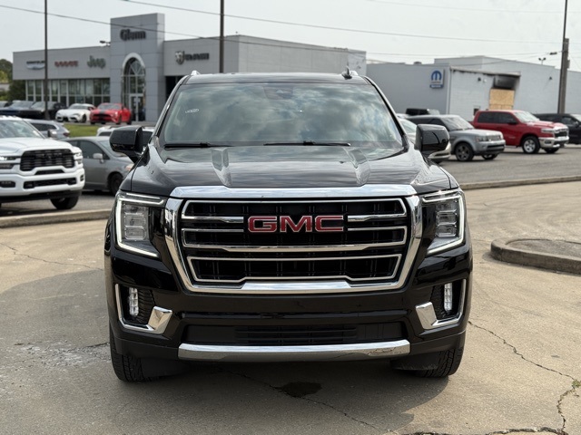 2023 Gmc Yukon SLT photo 2