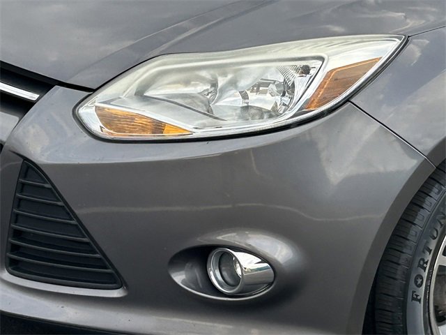 2014 Ford Focus SE photo 18