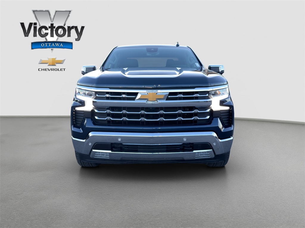 Used 2022 Chevrolet Silverado 1500 LTZ with VIN 1GCUDGED9NZ614686 for sale in Kansas City