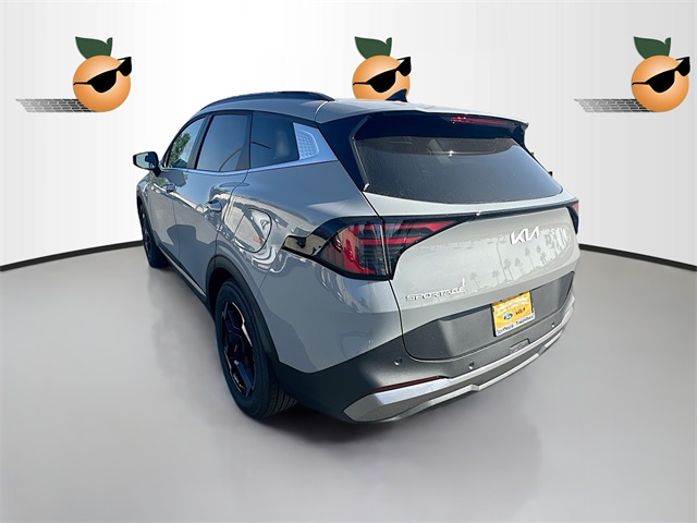 2026 Kia Sportage EX photo 4
