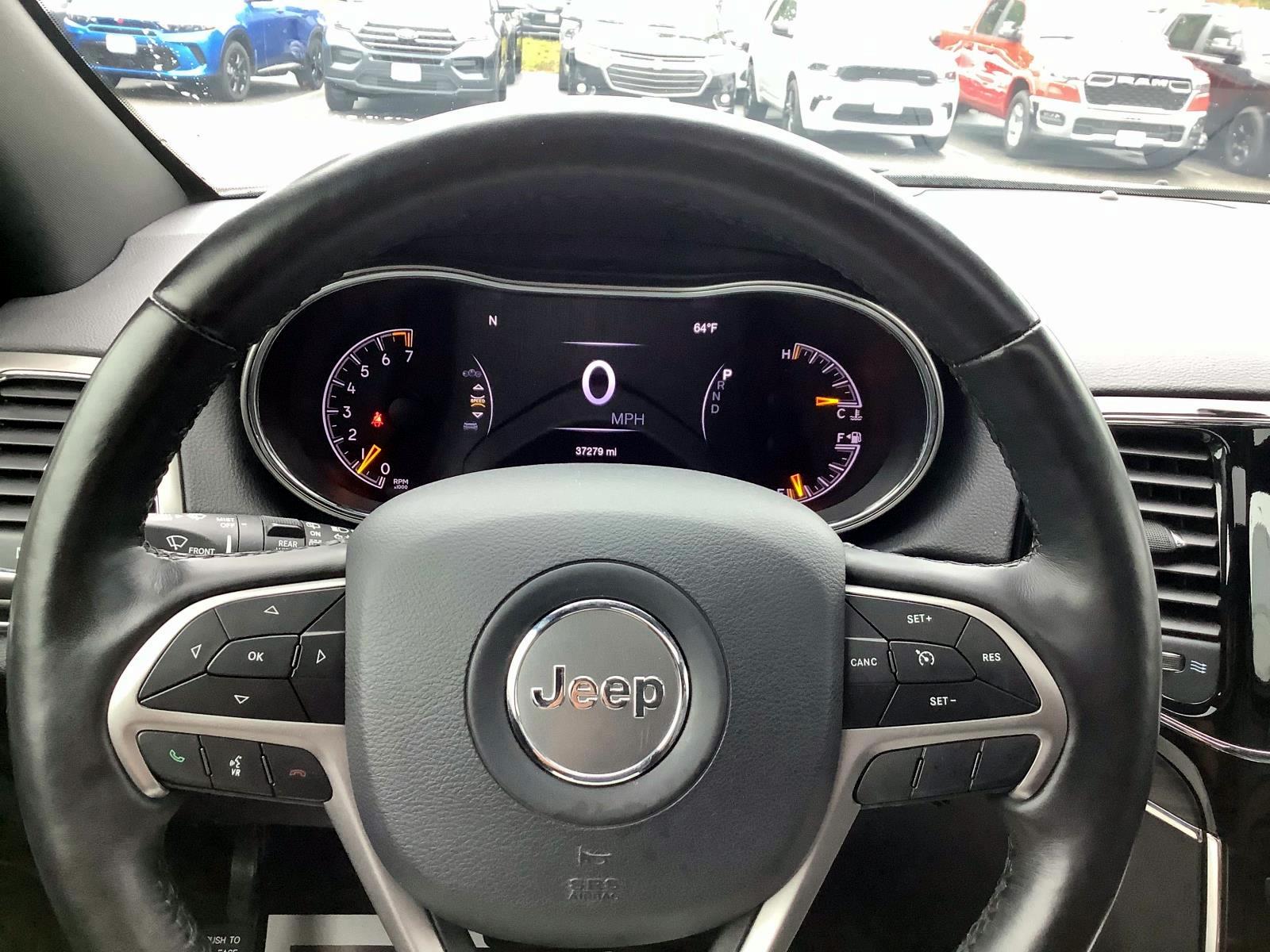 2020 Jeep Grand Cherokee Limited photo 16
