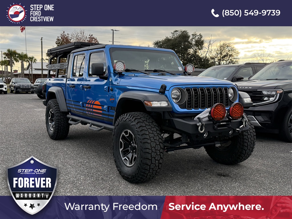 2020 Jeep Gladiator Sport S's photo