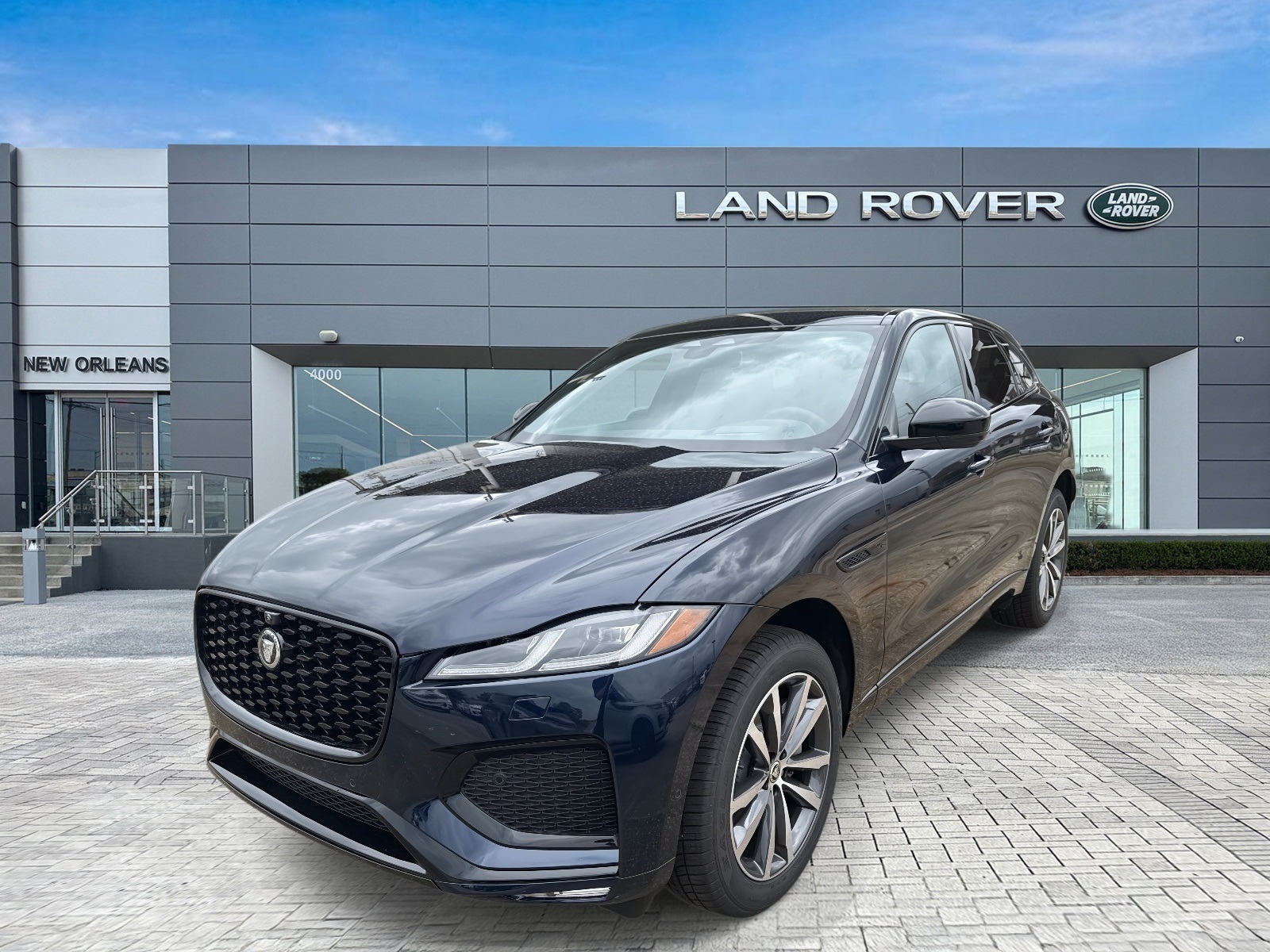 2026 Jaguar F-Pace R-Dynamic S's photo