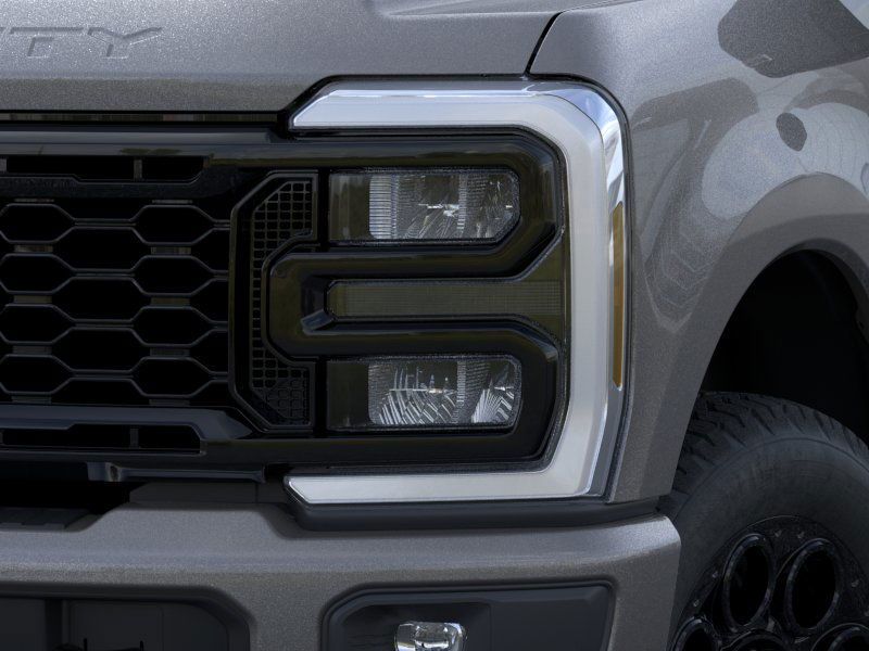 2026 Ford F-350 Lariat photo 16
