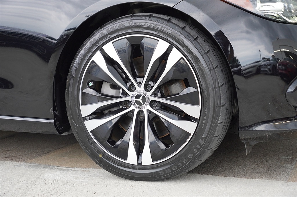 2022 Mercedes Benz C 300 photo 9
