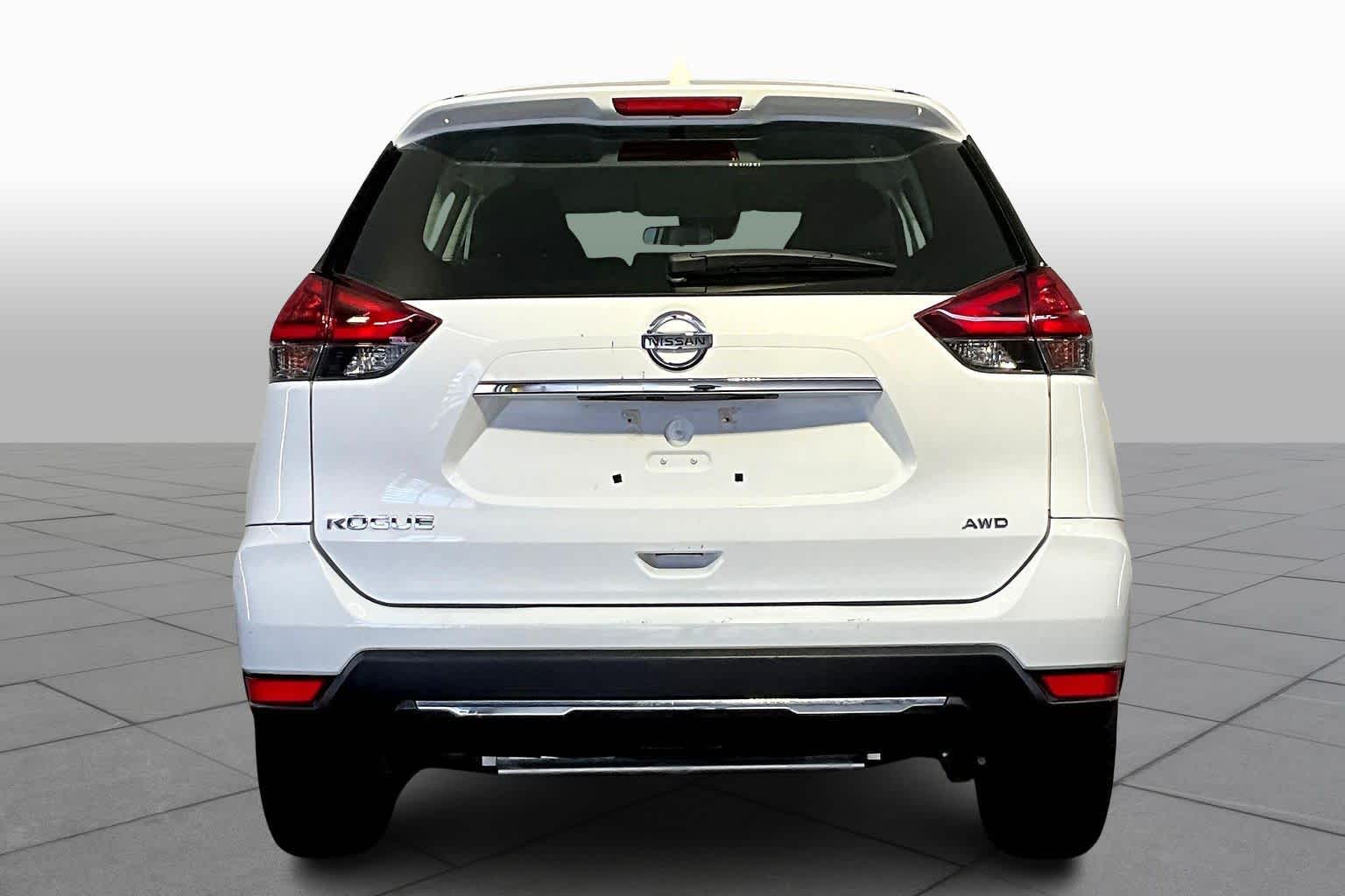 2019 Nissan Rogue S photo 4