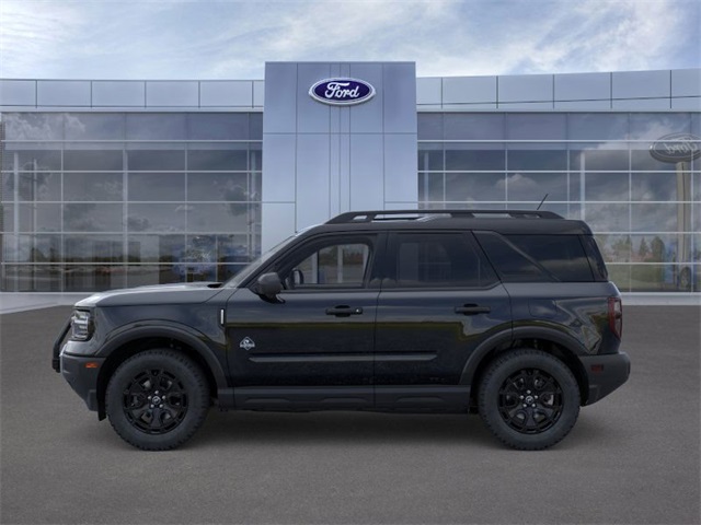 2025 Ford Bronco Sport Outer Banks photo 2