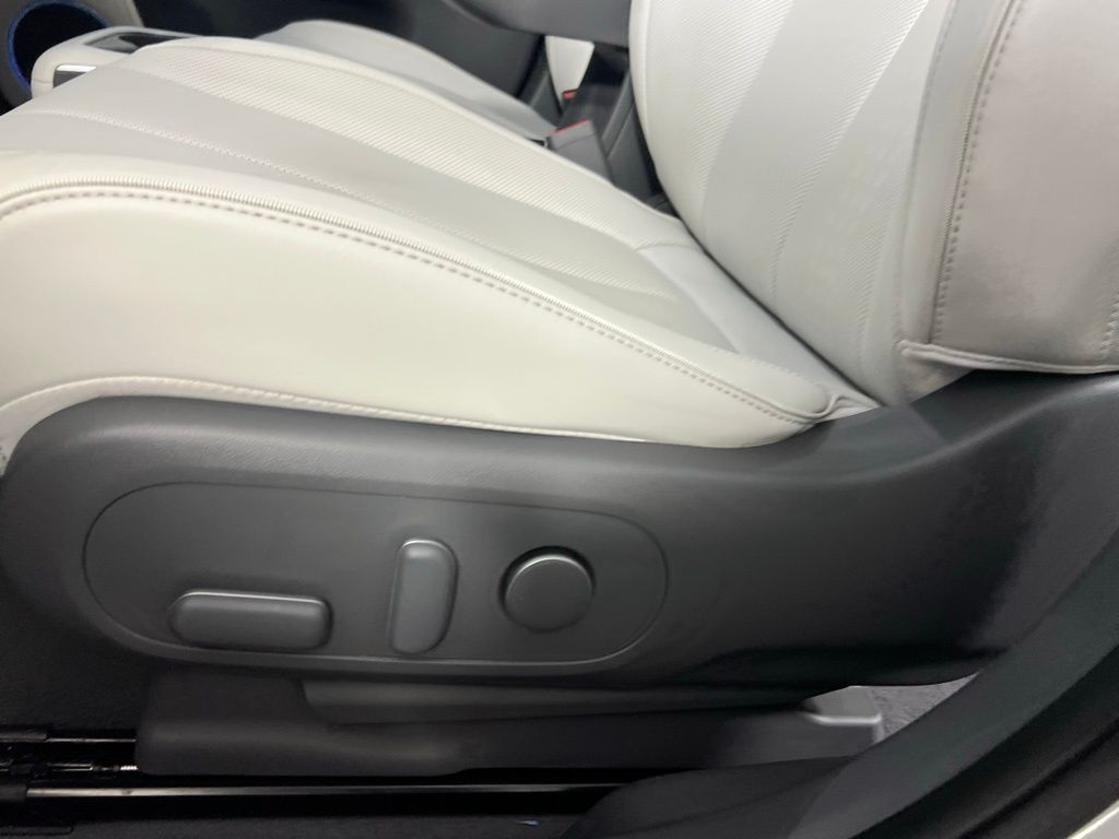 2022 Hyundai Ioniq 5 SEL photo 19
