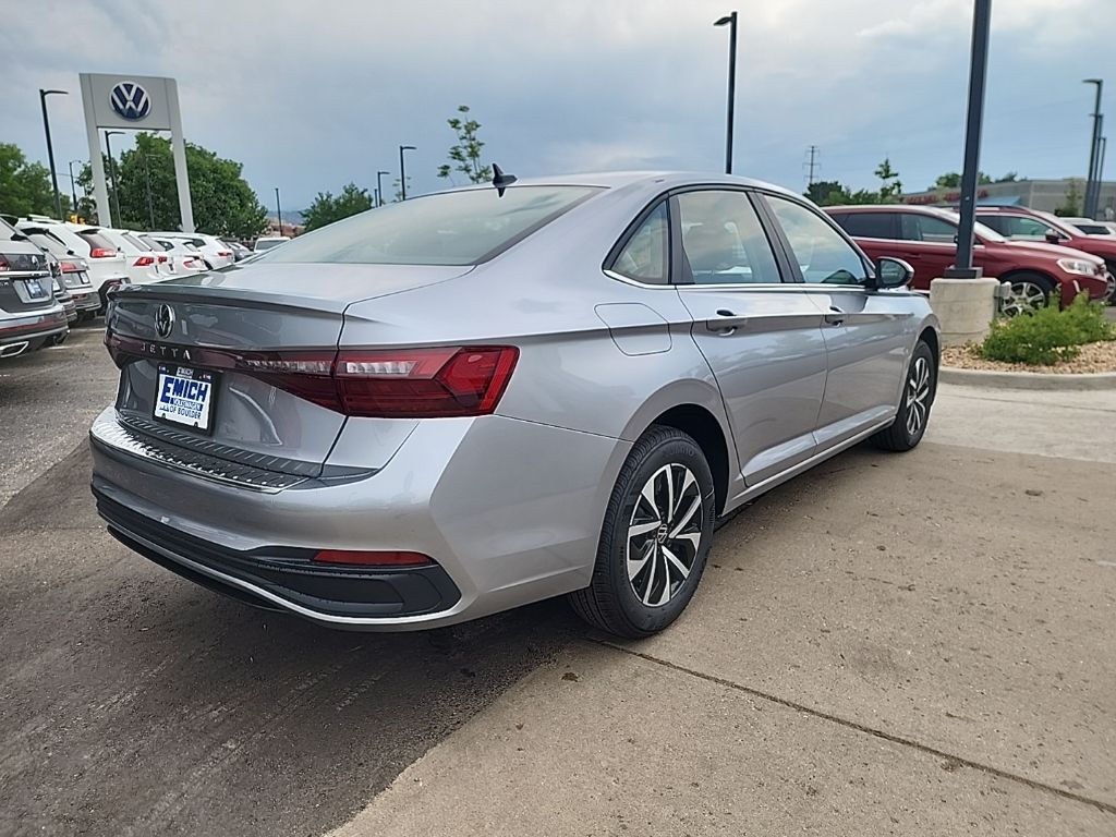 2025 Volkswagen Jetta 1.5T S photo 5