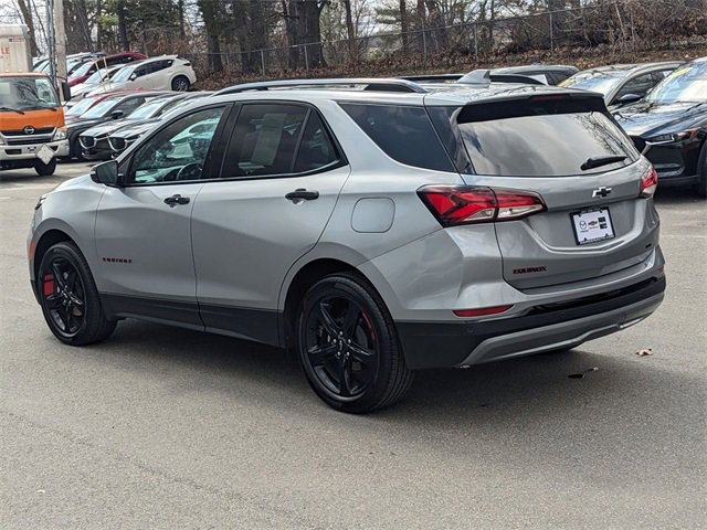 2024 Chevrolet Equinox Premier photo 3