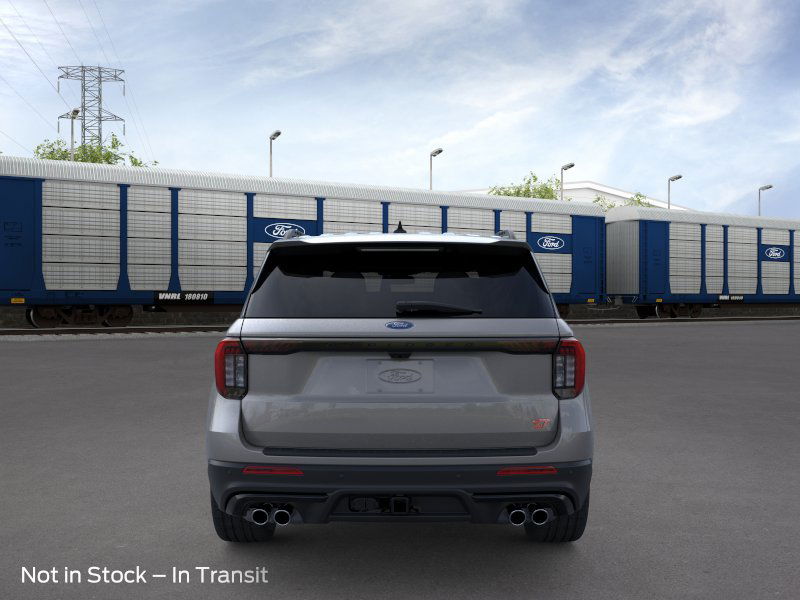 2025 Ford Explorer ST photo 26